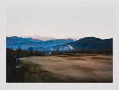 Thomas Struth, Sonnenaufgang in den Bergen bei Kiso-Fukushima Japan 1987, 1994, C-Print auf Agfa