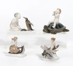 4 Kinderfiguren mit Tieren by Rosenthal, Porzellan mit Unterglasurdekor, sold Jan 2023