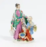 Gruppe "Japanerin mit zwei Kindern" by Meissen, 20.Jh, Porzellan, farbig und gold staffiert, sold Nov 2022
