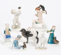 Rosenthal, 7 Kinderfiguren, Porzellan mit farbigem Unterglasurdekor