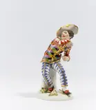 Der erschrockene Harlekin by Meissen, 20. Jh, Porzellan, farbig und gold staffiert, sold Nov 2022