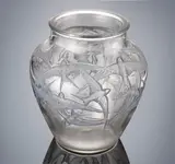 A 'Hirondelles' Vase, designed in 1919 by René Lalique, clear glass, mould-blown, frosted and polished, sold Feb 2019