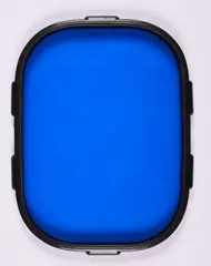 Mikhail Pirgelis, Ohne Titel, 2008, Blaues Glas in Flugzeugfensterrahmen