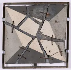 Thomas Virnich, Mäander, 1987, Multiple. Kachel, Blei, Drahtklammern, Ölfarbe
