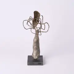 Brigitte und Martin Matschinsky-Denninghoff, Balance, 1982, Messing und Zinn. Schiefersockel