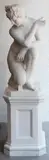 Pietro Bazzanti, Hockende Venus, The lot includes an early 20th century marble base