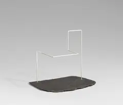 Norbert Kricke, Raumplastik Weiß, 1950, Stahl, weiß gestrichen auf Schieferplatte
