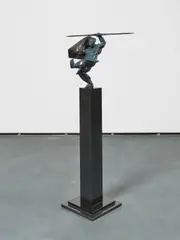 Willem Lenssinck, Happy Dancer III, 2010, Bronze, braun patiniert. Auf Granitsockel