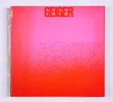 Rupprecht Geiger, All die roten Farben, was da alles rot ist, ein sehr rotes Buch, Hundertbuch III