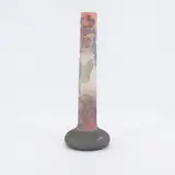 Große Stangenvase mit Hortensien by Émile Gallé, Um 1905, Farbloses Glas, rosa, fliederfarben und grün hinterfangen, sold May 2023