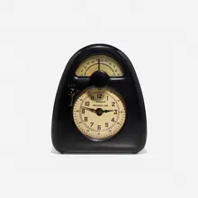 Measured Time clock and kitchen timer by Isamu Noguchi, c. 1932, Bakelite, plastic, printed paper, enameled brass, sold Feb 2023