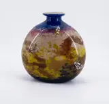 Muller Frères, Gebauchte Vase mit farbigen Einschmelzungen