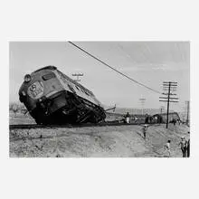 Enrique Metinides, Untitled (Tren de pasajeros descarrilado en la carretera, México-Toluca), 1970, C-print