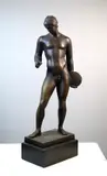 Continental Bronze Classical Nude Discus Thrower, Pantinated bronze statue of a naked discus trower. 13 inches (including base), Pantinated bronze statue
