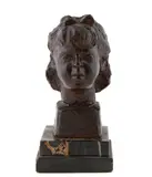 Chaim Gross, Untitled (bust of a girl)