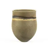 Jennifer Lee, Vase