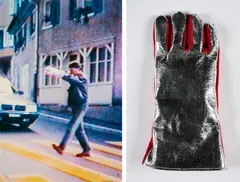 Roman Signer, Fireman's Glove with Photograph (für Parkett 45), 1995, Feuerfester Handschuh und Fotografie auf Kodak Professional
