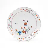 Große Platte mit Kakiemondekor by Meissen, 18.Jh, Porzellan, farbig staffiert, Gold akzentuiert, sold May 2024