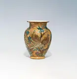 Zsolnay, Vase with gold brocade