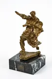 Alma del Quijote by Salvador Dalí, 1969, Bronze, hellbraun patiniert, teilweise poliert. Auf Marmorsockel, sold Jan 2024