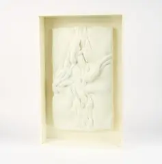 Ferdinand Spindel, "Feuervogel", 1977, Schaumstoffobjekt, weiß bemalt, in Kastenrahmen