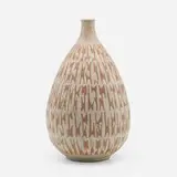 Clyde Burt, Vase