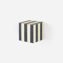 Stuart Arends, S.M. 1, 1994, oil on steel cube