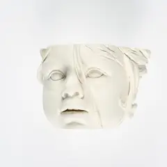 Gregor Gaida, Aus: Fragmente, Um 2007, Gips. Mit Aufhängung