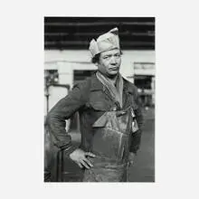 Marcelo Tomás Montecino Slaughter, Industrial Worker, 1983, gelatin silver print