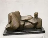 Alfredo Halegua, La Defensa, 1967, Limited edition patinated bronze sculpture number 3