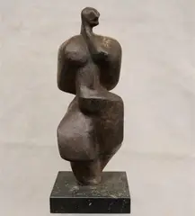 Alfredo Halegua, The Model, circa 1960s, Note: This is not a bronze statue. . - Height: 12.5 inches 75