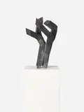 Robert Schad, Ohne Titel, 2000, Stahl, dunkelbraun und grün patiniert