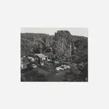 Gregory Crewdson, Untitled (doghouse murder), 1997, gelatin silver print