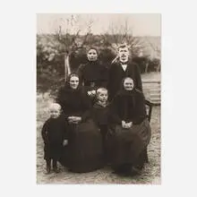 August and Gunther Sander, Farming Family (from Farmer: Farming Families series), gelatin silver print
