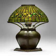 Tiffany Studios, Early Vine Border (Acorn) table lamp, c. 1900, leaded glass, patinated bronze
