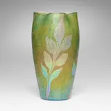 Large Phänomen vase (Gre 3/461) by Loetz, c. 1903, hand-blown glass, sold Apr 2025