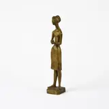 Gerhard Marcks, Teenager mit verschränkten Händen, 1968, Bronze, hellbraun patiniert