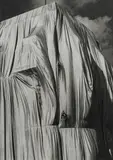Barbara Klemm, Christo. Verhüllter Reichstag Berlin, 1995, Gelatinesilberabzug