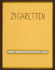 Marko Lehanka, "ZIGARETTEN", 1998, Holz, farbig gefasst