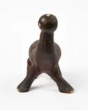 Paul Noble, Ohne Titel (Dinosaurier), 1996, Gips, farbig gefasst