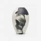 Tom Kemp, Vessel, 2020, glazed porcelain