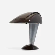 Desk lamp, model 114 by Walter Dorwin Teague, 1939, Bakelite, aluminum, sold Sep 2021