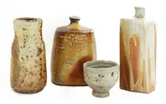 Lisa Hammond, Lisa Hammond (b. 1956), two stoneware vases