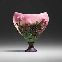 Kimiake Higuchi, Cyclamen, 2003, pâte de verre