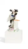 Meissen, Figur des Fleischers aus der "Cris de Paris", Um 1750, Porzellan, farbig staffiert