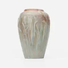 Arequipa Pottery, Vase with leaves, 1911-18, glazed earthenware