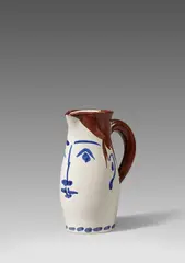 Face tankard by Pablo Picasso Ceramics, 1959, Weißes Steingut, parteill farbig gefasst und glasiert, sold Nov 2024