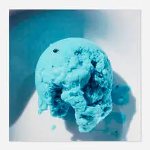 Quisqueya Henriquez, Helado de agua de mar caribe, 2002, digital inkjet print