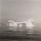 Lynn Davis, Iceberg #4, Disko Bay, Greenland, 1988, 1989, Gelatinesilberabzug