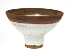 Robin Welch, Robin Welch (1936-2019), a footed stoneware bowl